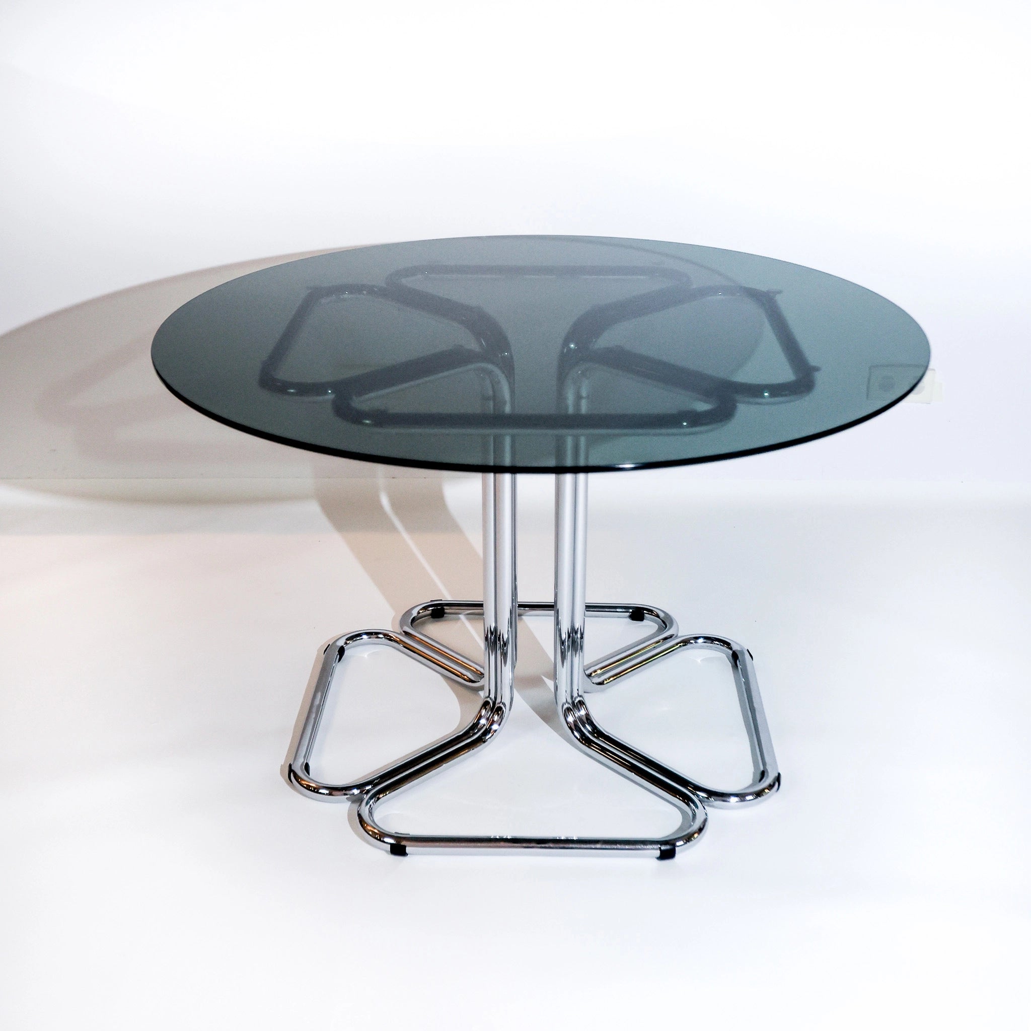 Giotto Stoppino 1970s Italian Mid-Century Modern Smoked Glass Dining Table