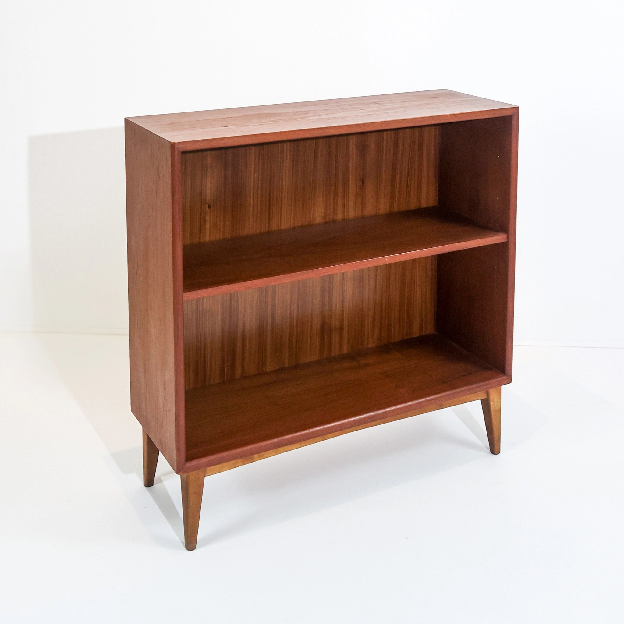 Small Teak Shelving Unit, Sweden 60s