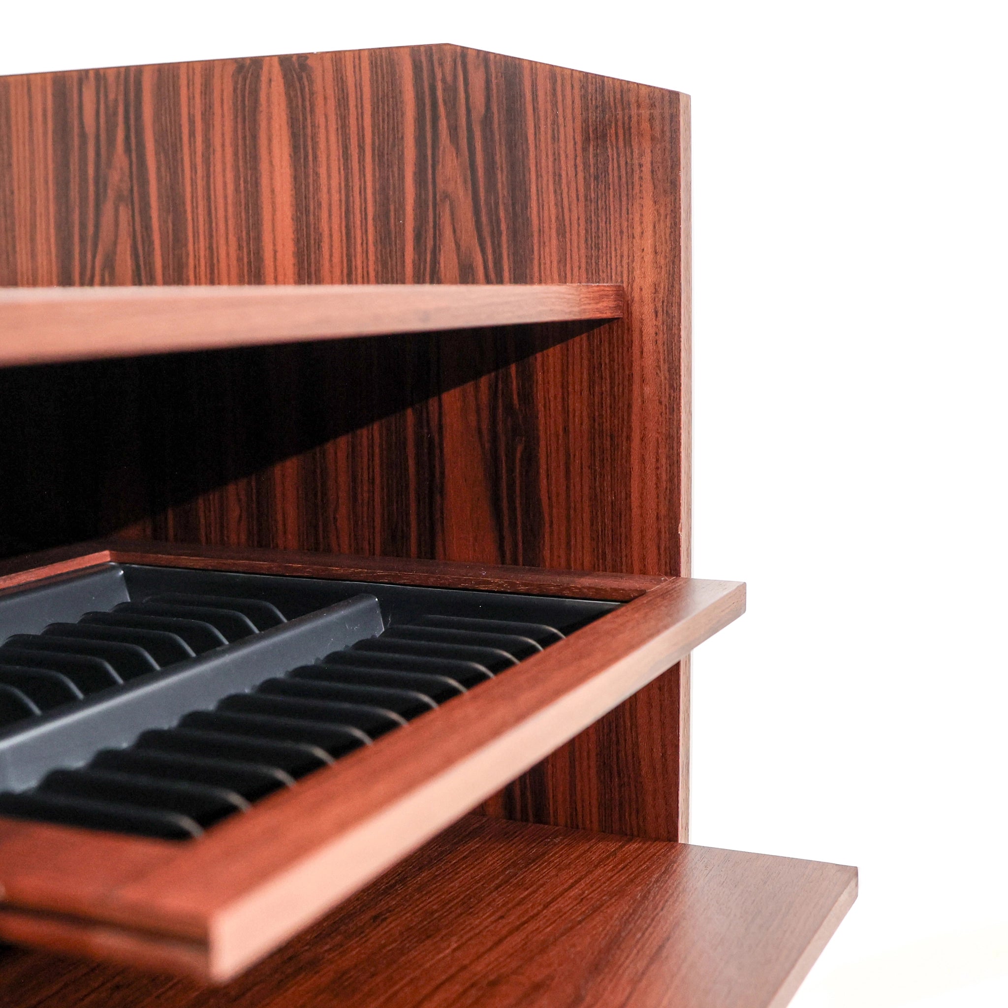 Mid-Century Rosewood Hi-Fi Cabinet by Jacob Jensen for Bang & Olufsen, 1970s