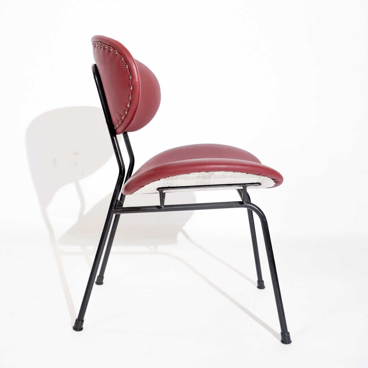 Silla Vintage de Gastone Rinaldi para Rima, Estructura Lacada en Negro y Tapizado Burdeos, Italia, Años 50
