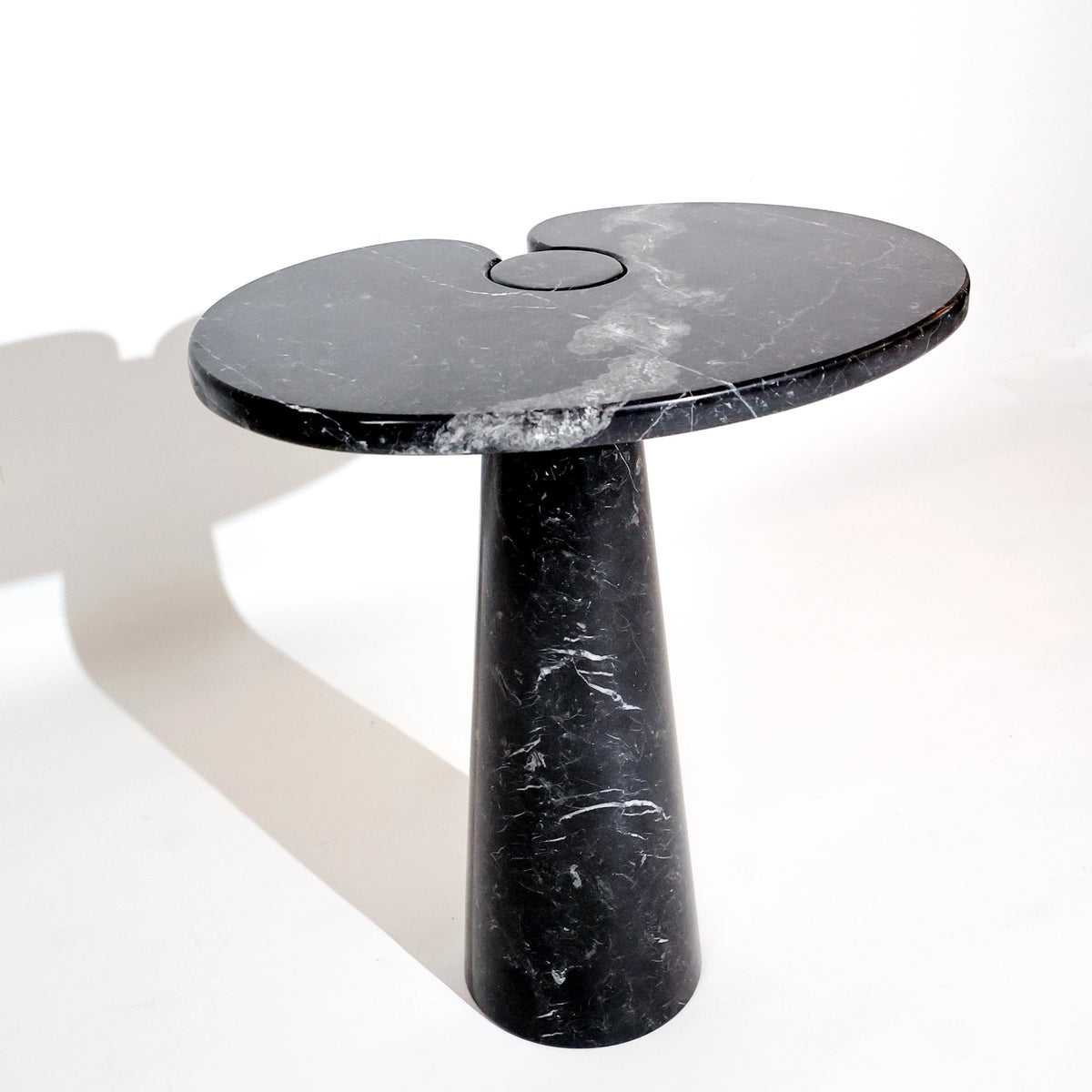 Mesa Auxiliar Vintage Eros de Mármol de Angelo Mangiarotti para Skipper, Marquina Negro, Italia, Años 70
