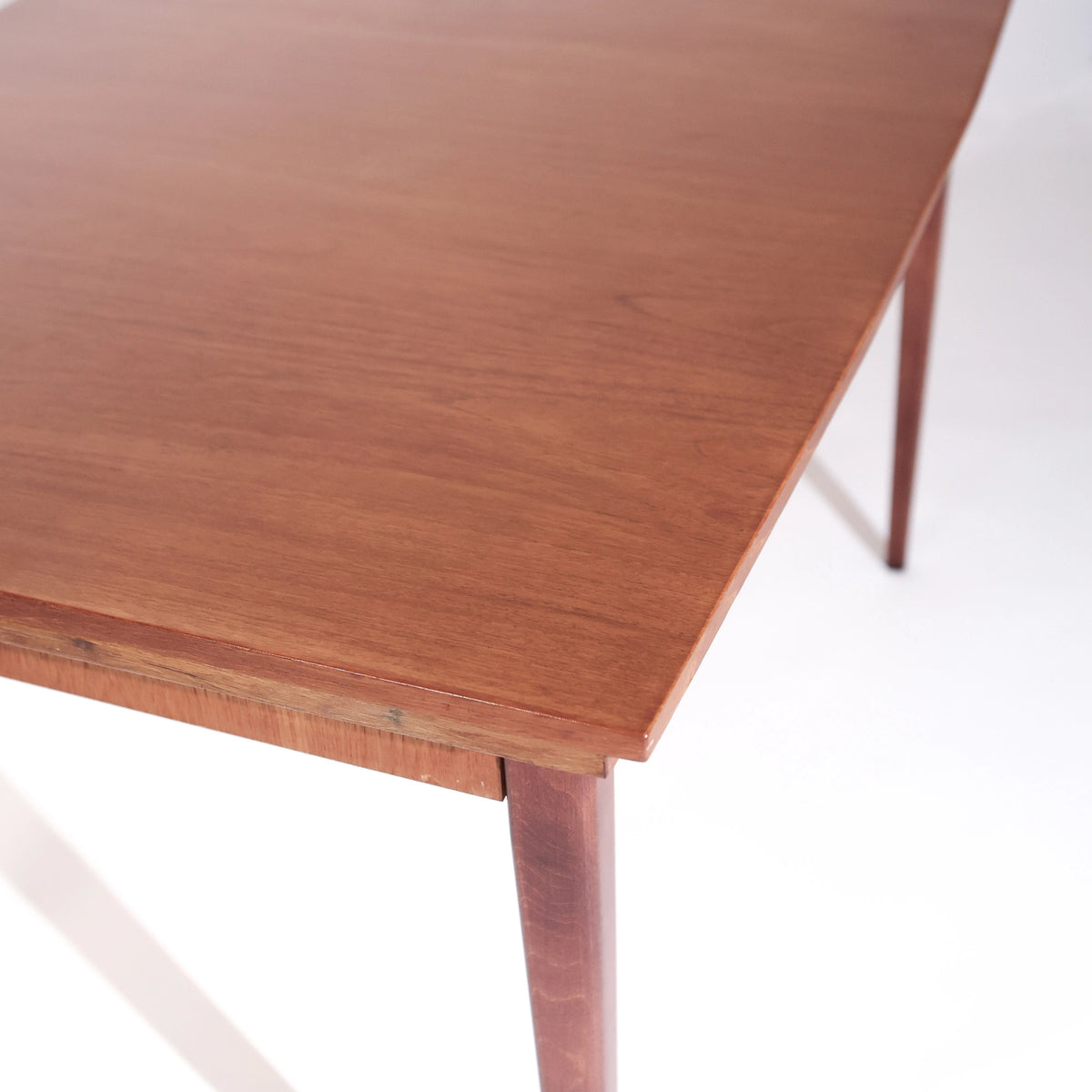 Mesa de comedor escandinava extensible de mediados de siglo en teca, años 60