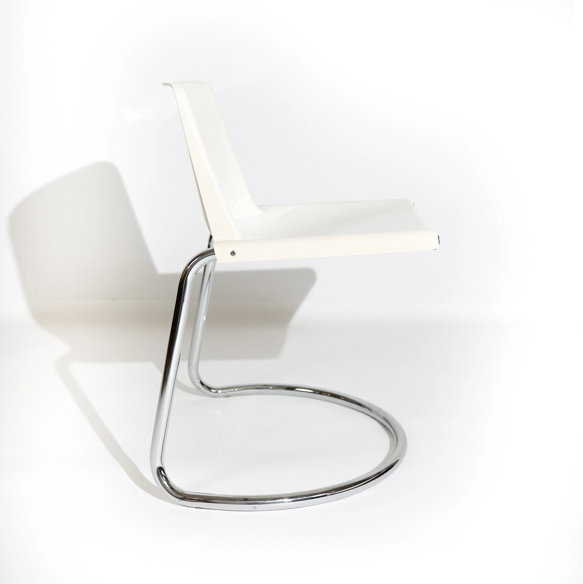 Giotto Stoppino Alessia Chair for Driade, Italy 1970s – White ABS & Chrome