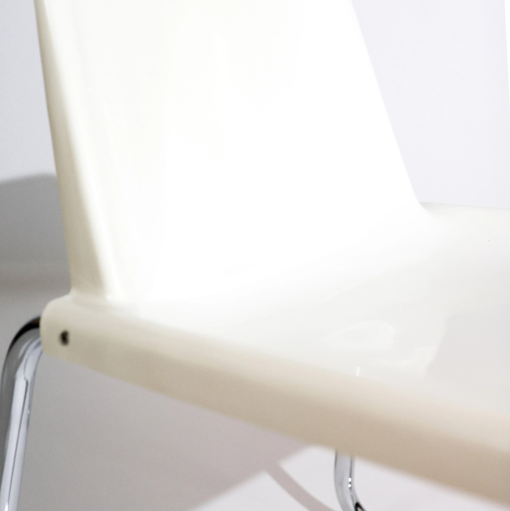 Giotto Stoppino Alessia Chair for Driade, Italy 1970s – White ABS & Chrome