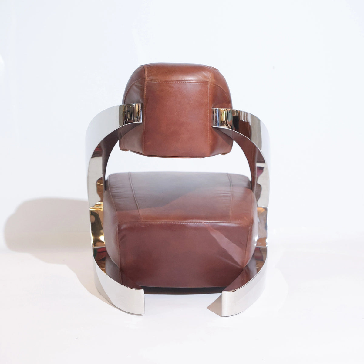 Par de sillones vintage Demon/Aviador en piel color coñac y acero pulido, estilo Art Déco