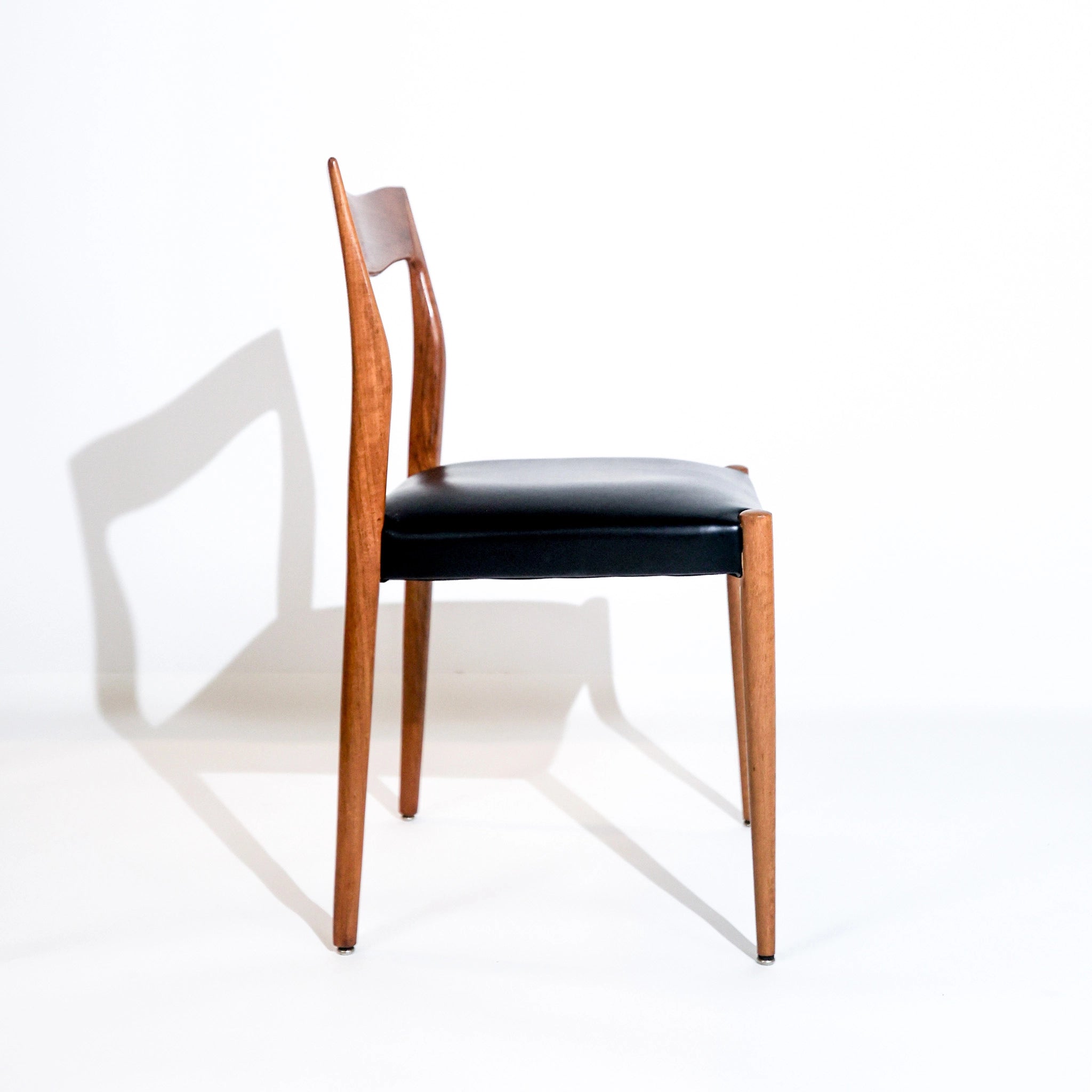 Set of 6 Scandinavian Mid-Century Teak Dining Chairs by Arne Hovmand-Olsen for Mogens Kold, Denmark,1960s