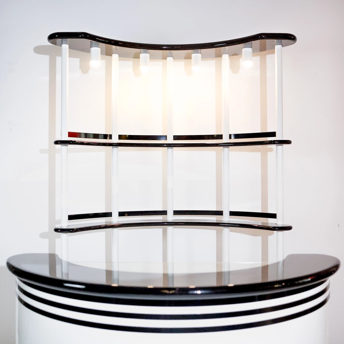 Mueble Bar Vintage de Guzzini para Stilglass Donati, Negro y Blanco, Italia, Años 70