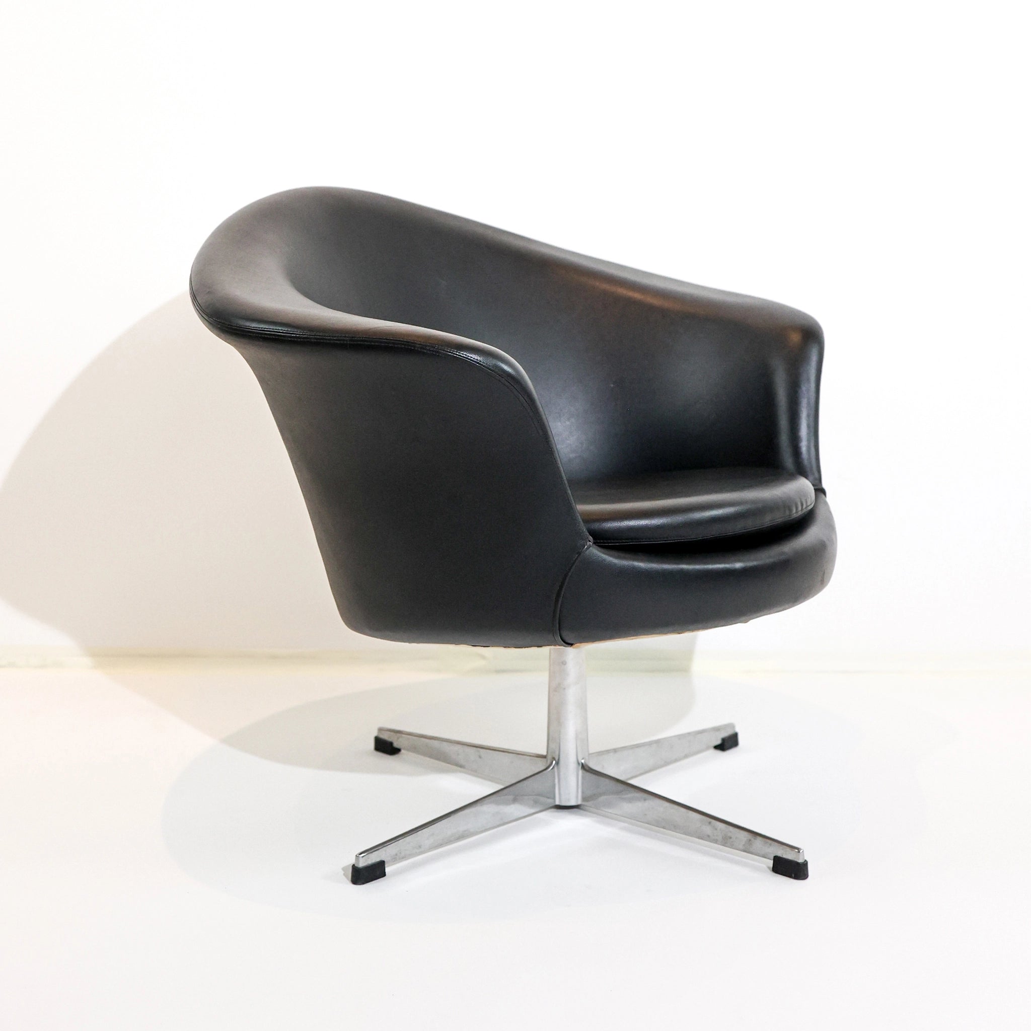 Overman Pod Lounge Chair, Sweden 1960s